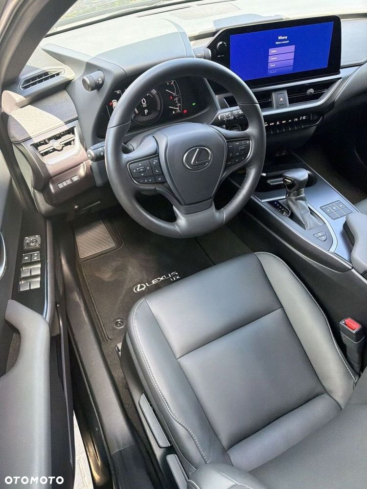 Lexus UX 250h GPF F Sport Design 2WD - 8