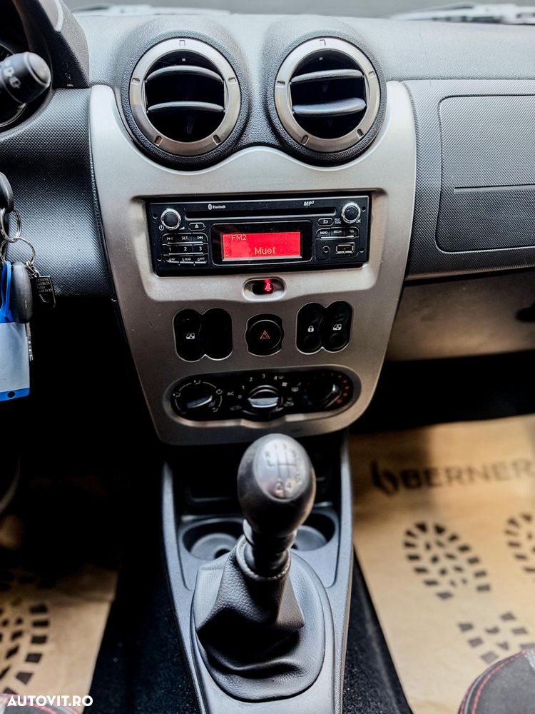 Dacia Duster dCi 110 FAP 4x2 Laureate - 18