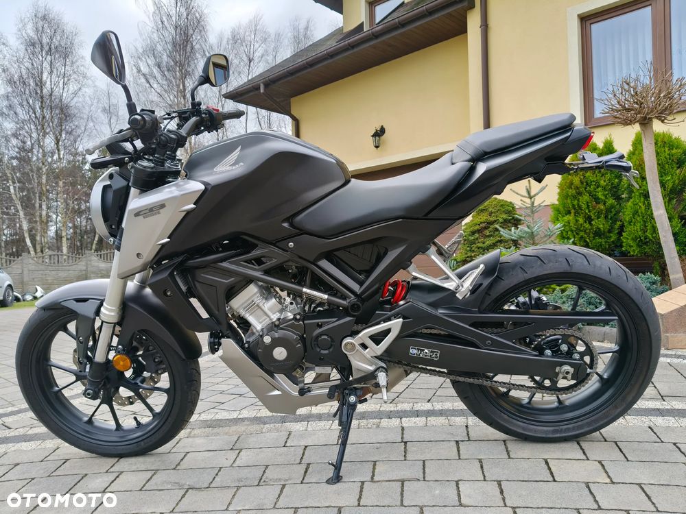Honda CB - 2