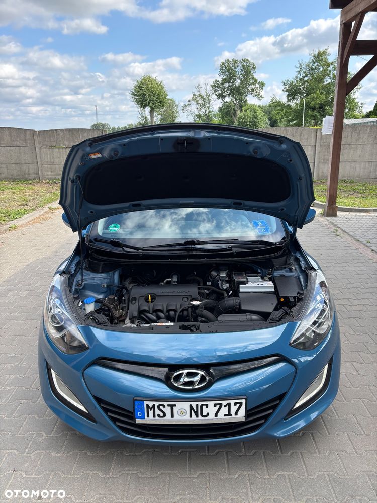Hyundai i30 1.4 Premium - 26