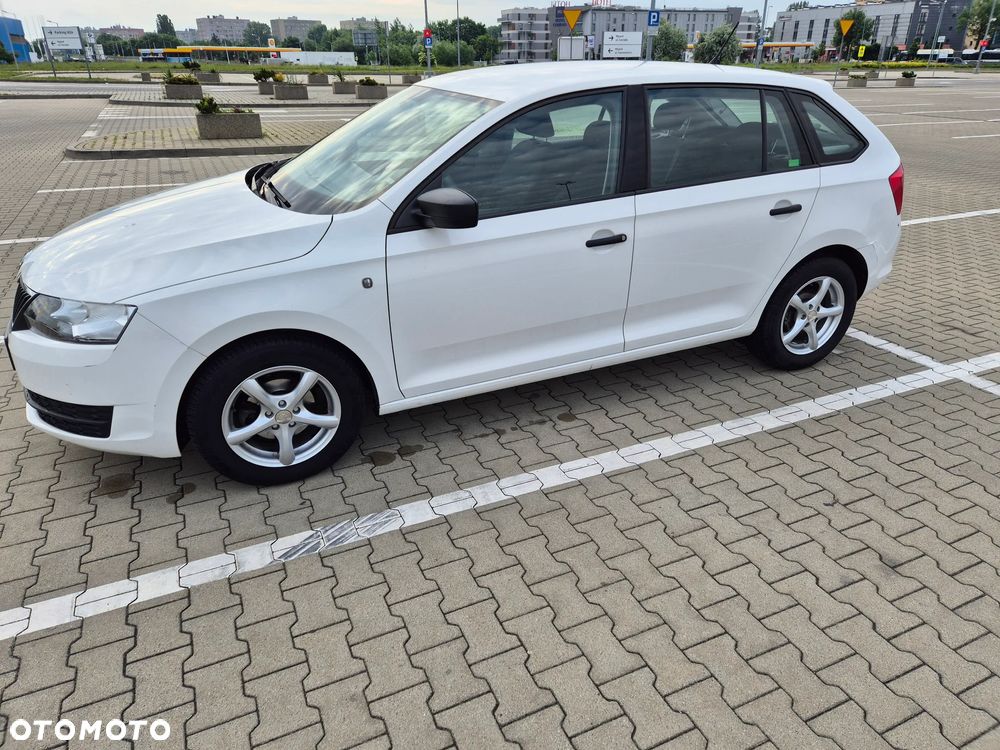Skoda RAPID 1.2 MPI Active - 6