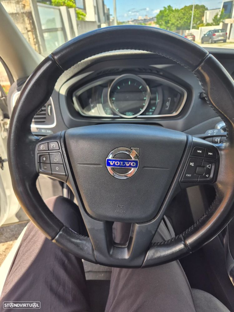 Volvo V40 D2 Kinetic - 6