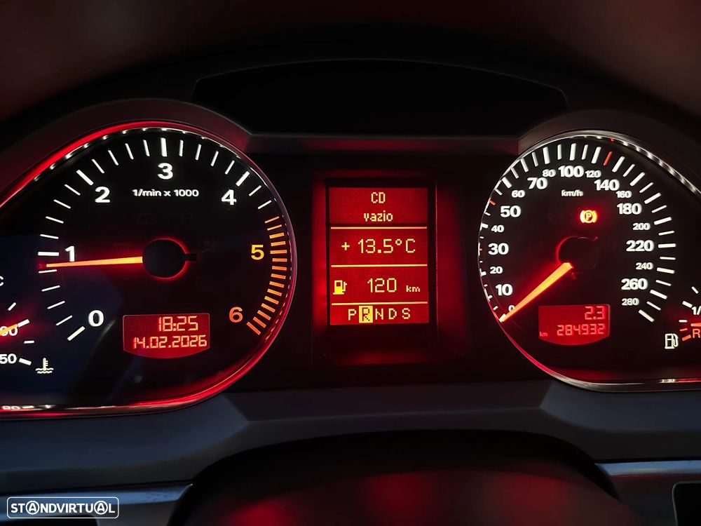 Audi A6 2.0 TDI Multitronic Exclu. - 28