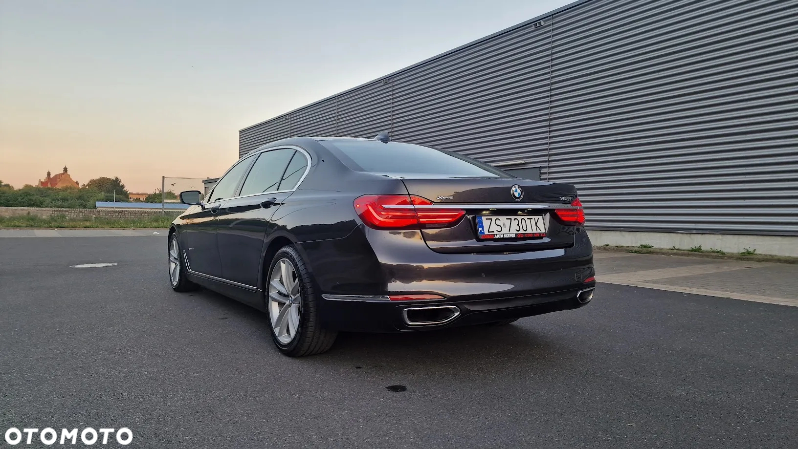 BMW Seria 7 750Li xDrive - 30