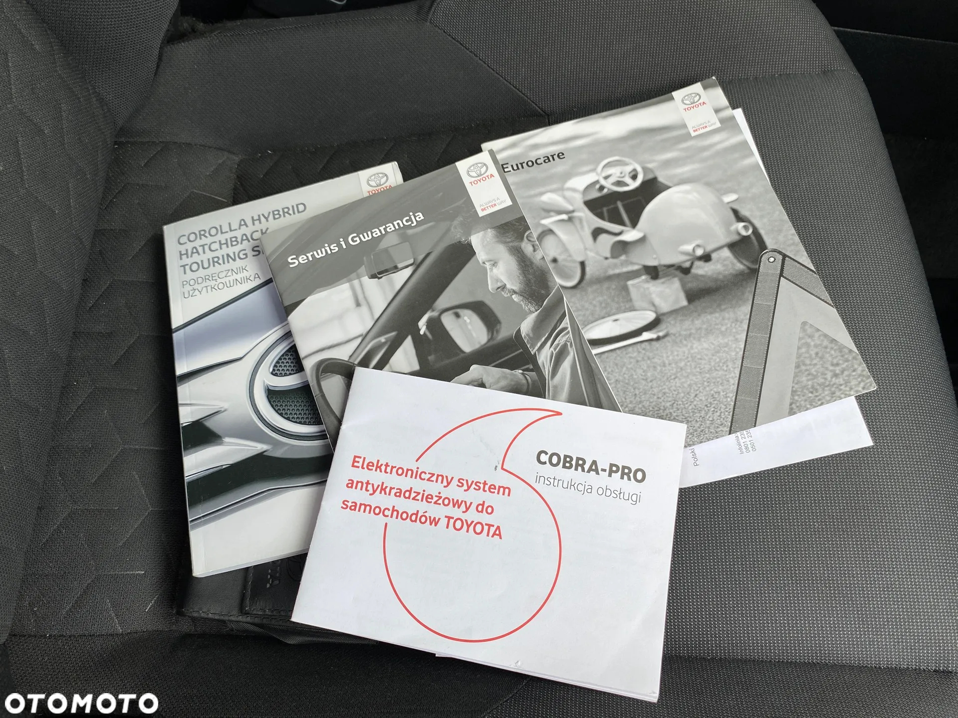 Toyota Corolla 1.8 Hybrid Comfort - 15