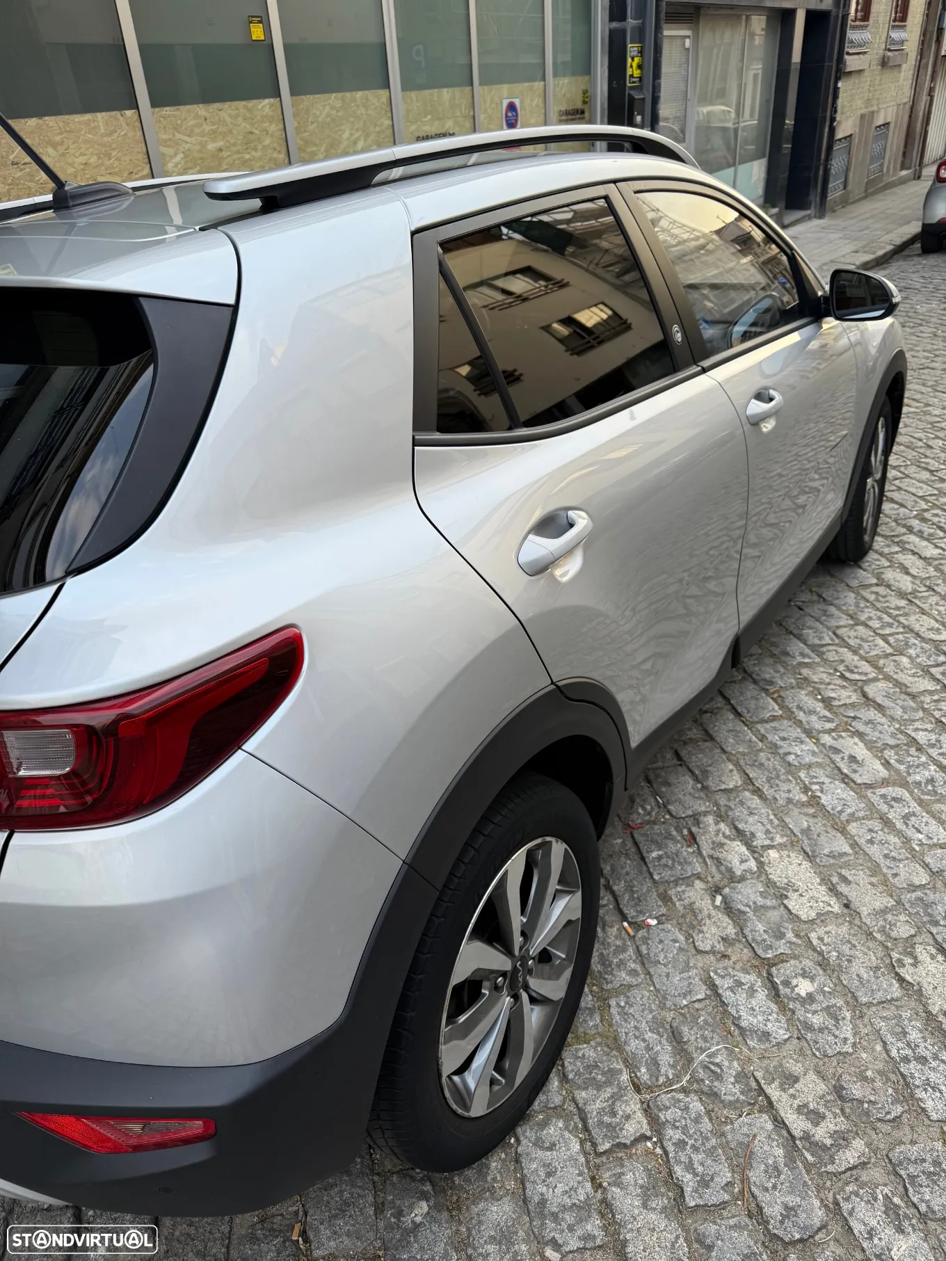 Kia Stonic 1.0 T-GDI Wave - 3