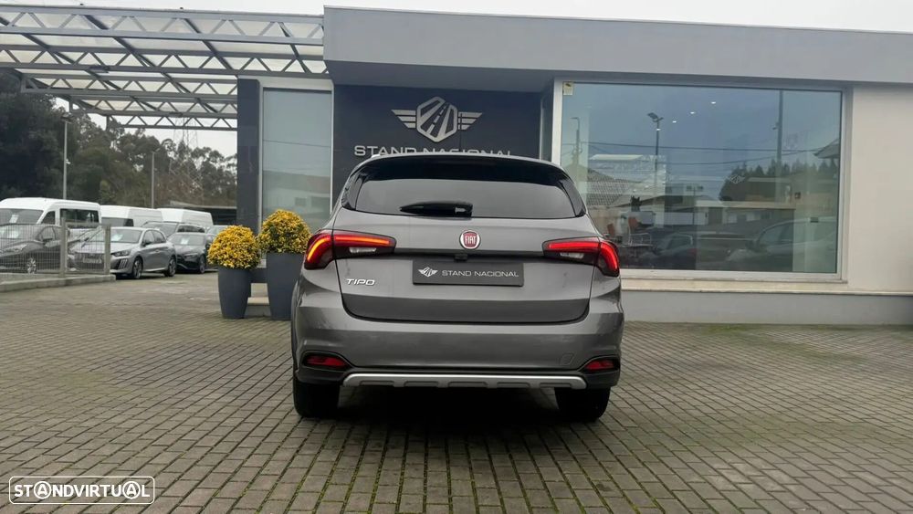 Fiat Tipo Station Wagon Cross 1.0 GSE T3 Cross — fotografia 6