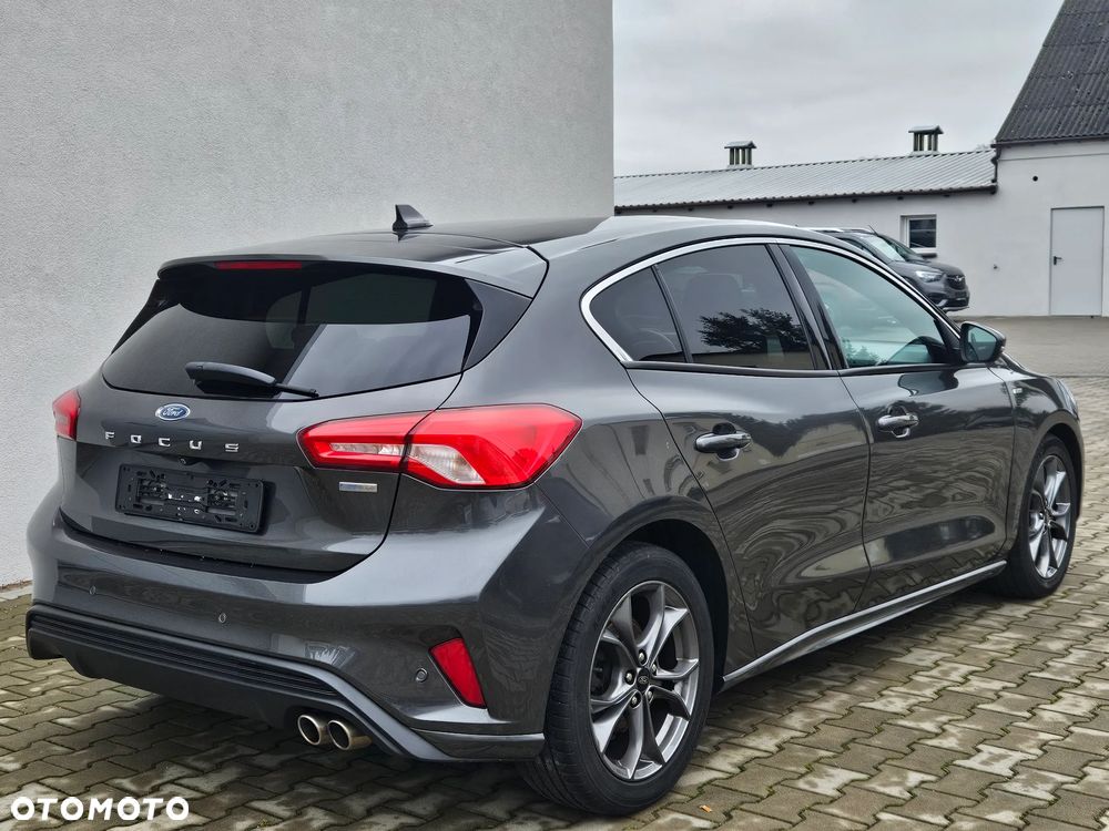 Ford Focus 1.5 TDCi DPF Start-Stopp-System ST-Line - 13