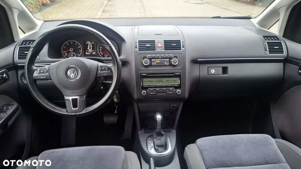 Volkswagen Touran 1.4 TSI DSG Highline - 12