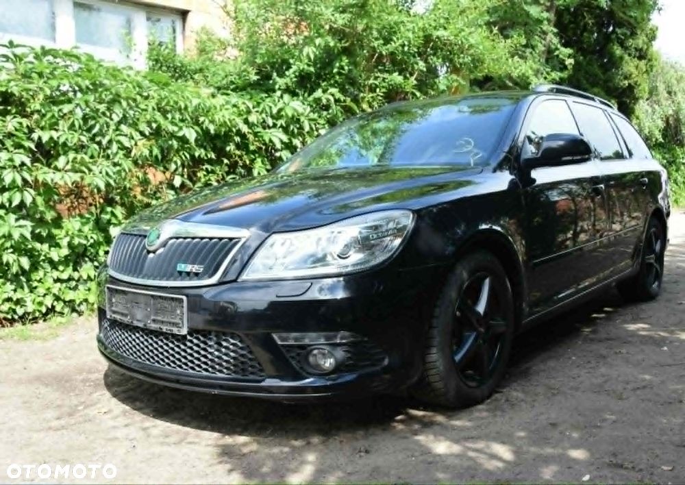 Skoda Octavia 2.0 TDI DPF RS - 3