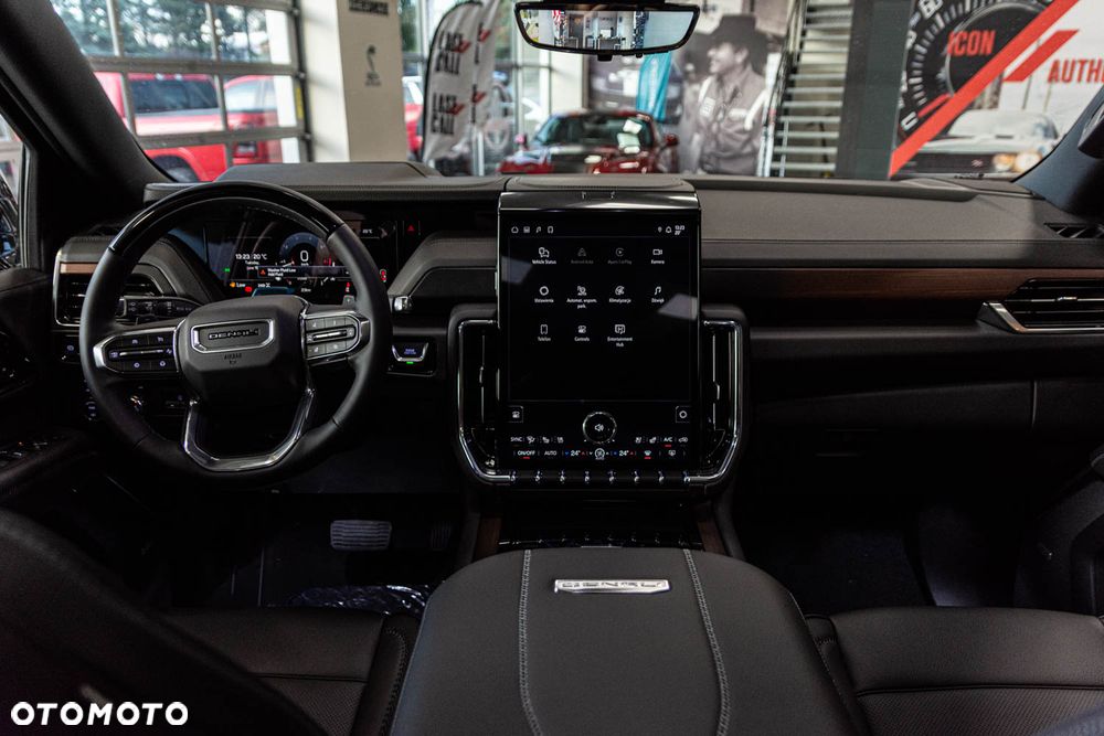 GMC Yukon - 19