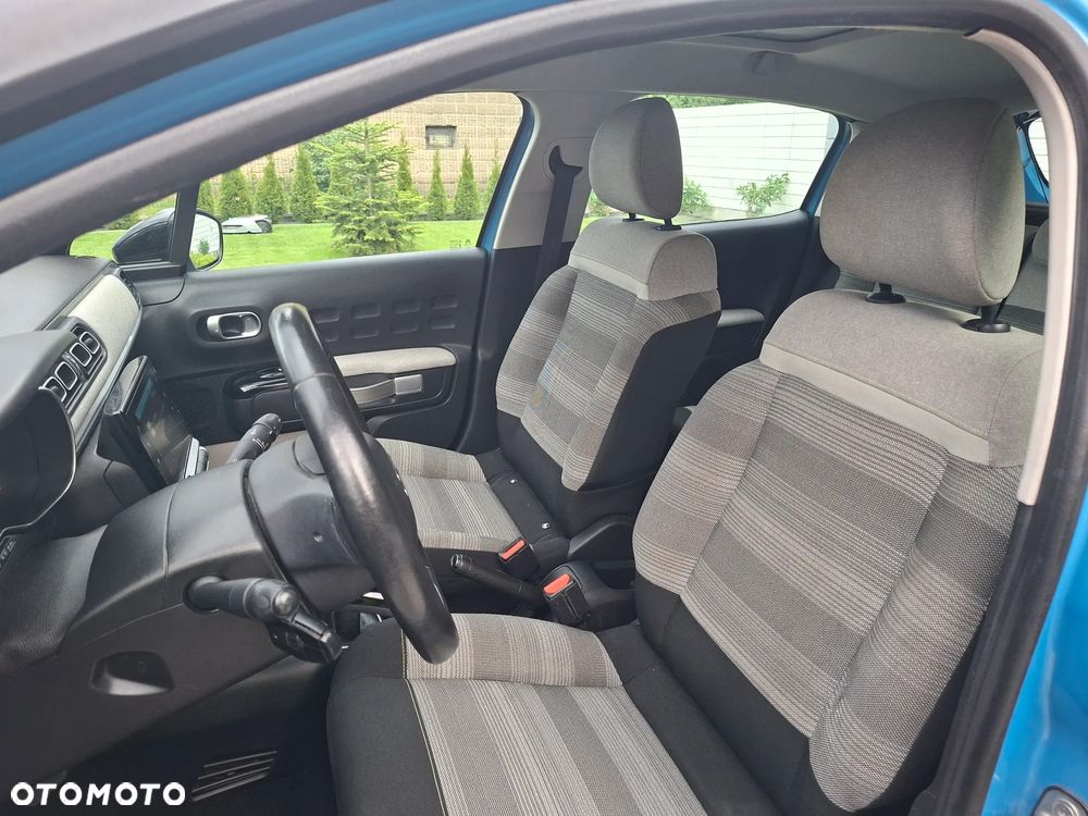 Citroën C3 1.2 PureTech Exclusive - 23