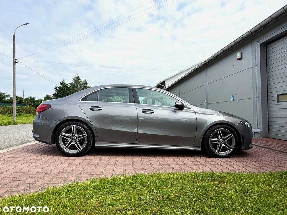 Mercedes-Benz Klasa A 180 d AMG Line 8G-DCT - 10
