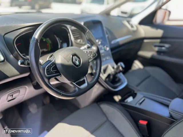 Renault Scénic dCi 110 LIMITED - 8