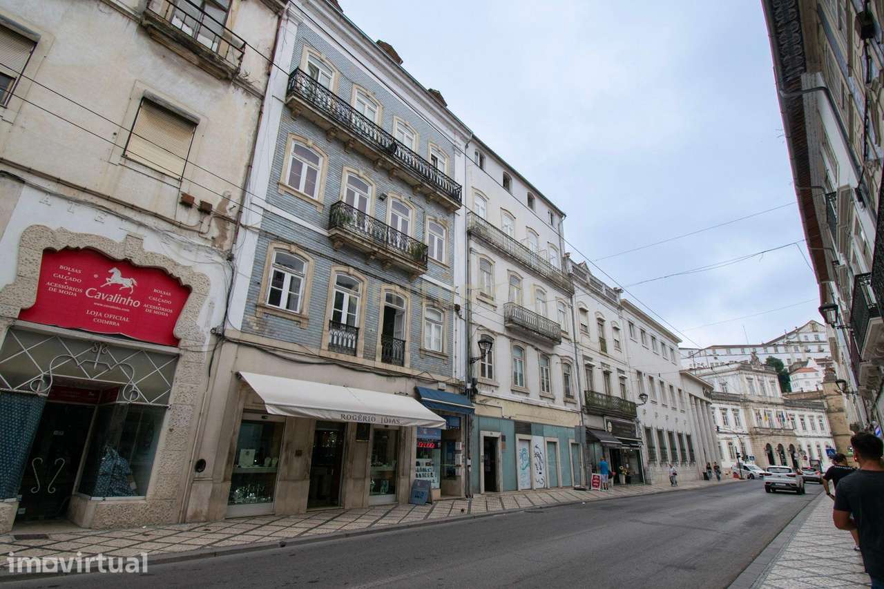 Apartamento 4 na Rua da Sofia — História, centralidade e potencial de - Grande imagem: 4/26