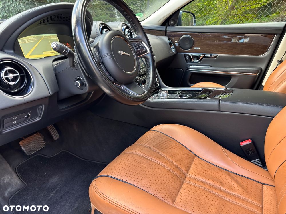 Jaguar XJ 3.0 V6 Langversion Portfolio - 21