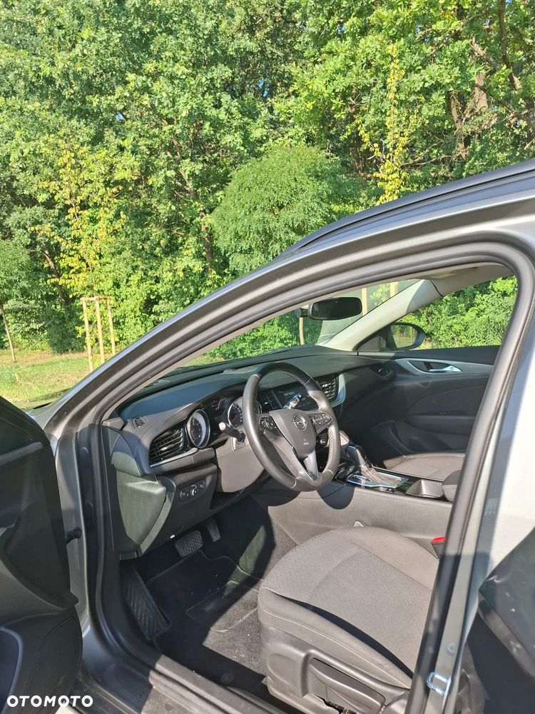 Opel Insignia 1.5 T Enjoy S&S - 26