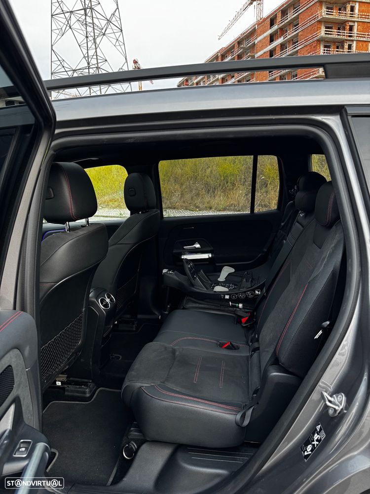 Mercedes-Benz EQB 250+ AMG Line - 11