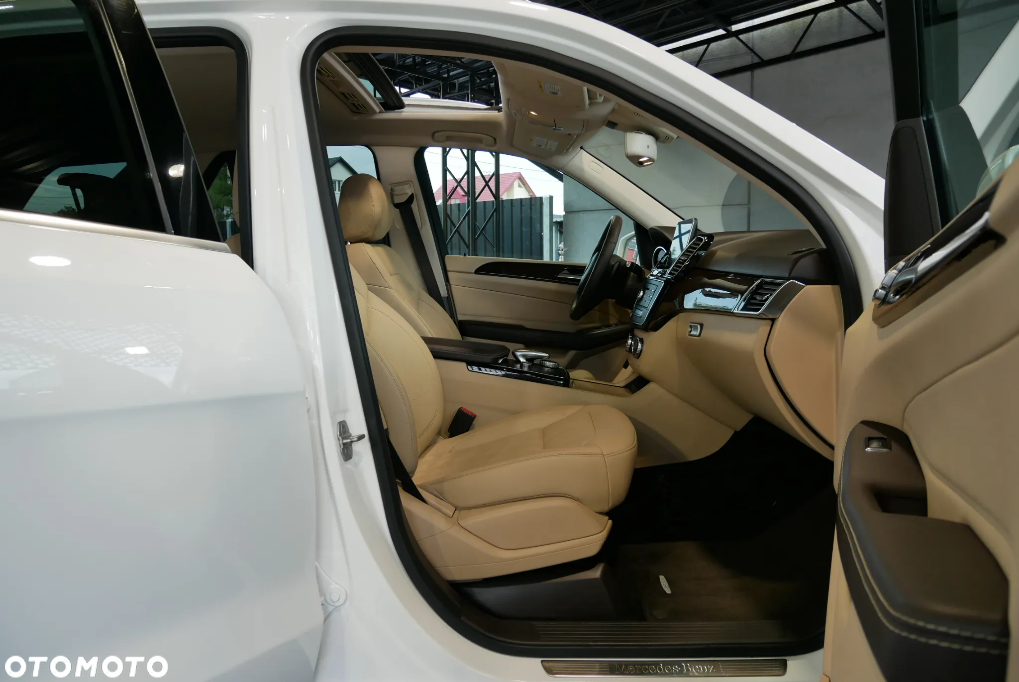 Mercedes-Benz GLE - 9