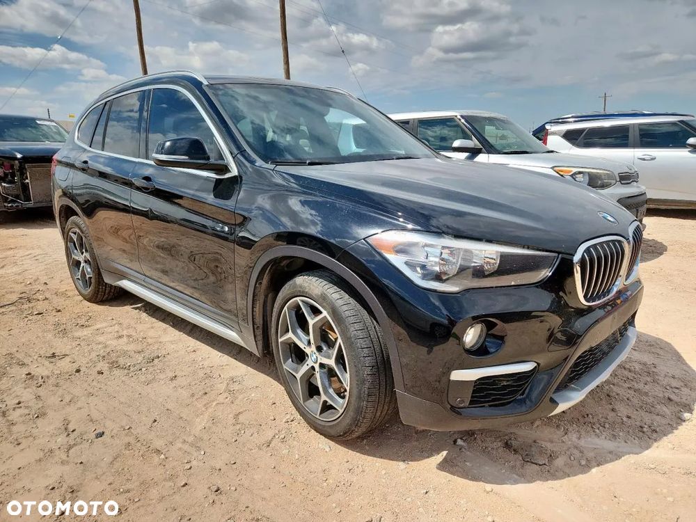 BMW X1 xDrive25i GPF Sport Line - 2