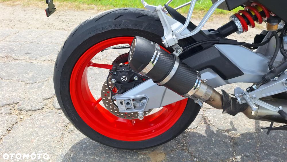 Aprilia Tuono - 7