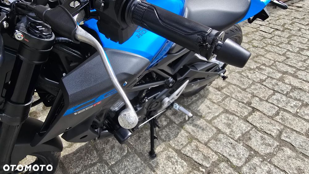 Honda CB - 4