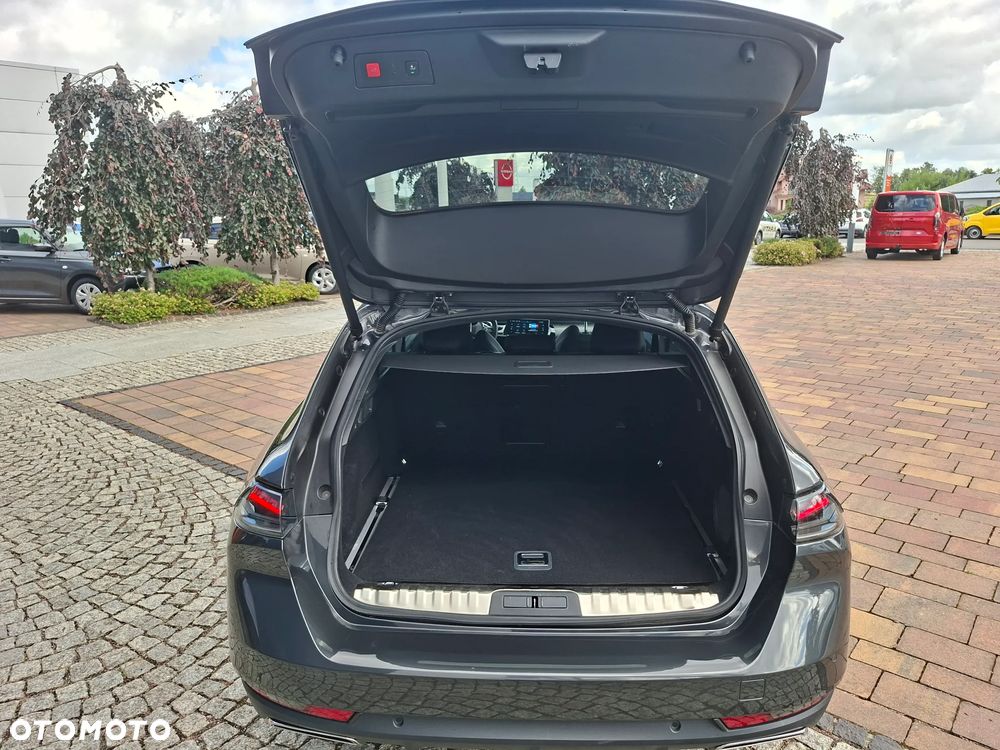 Peugeot 508 1.5 BlueHDi GT S&S EAT8 - 17