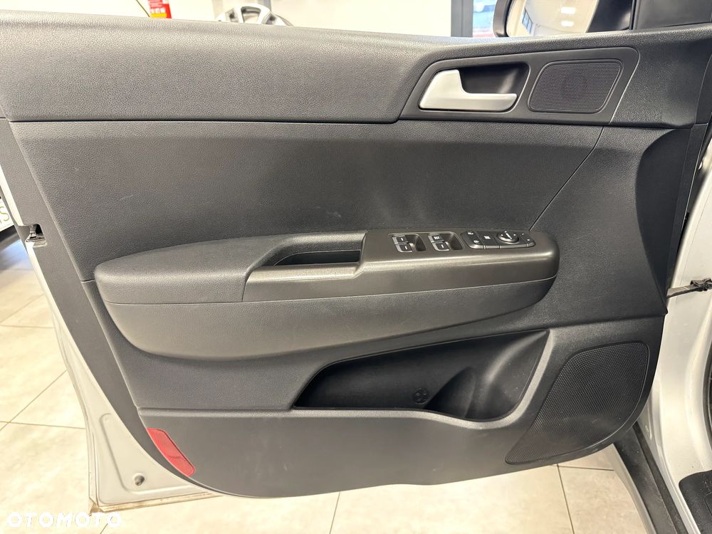 Kia Sportage 1.6 GDI M 2WD - 16