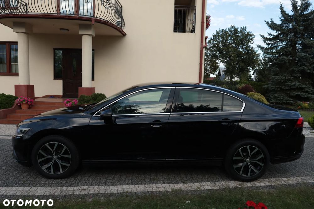 Volkswagen Passat 2.0 TDI EVO Elegance DSG - 6