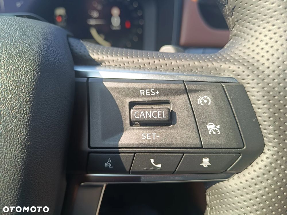 Mitsubishi Outlander Instyle Plus - 23