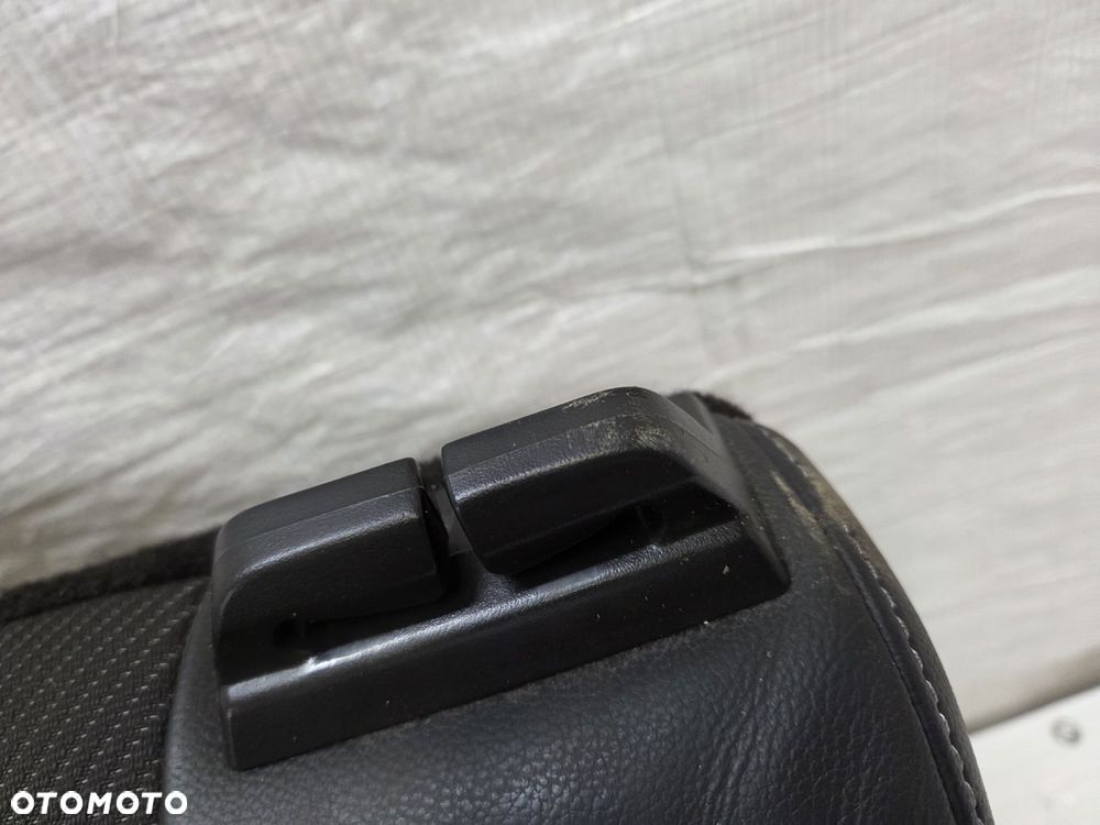 FOTELE FOTEL KANAPA TYŁ FORD KUGA MK2 UK ANGLIK - 12
