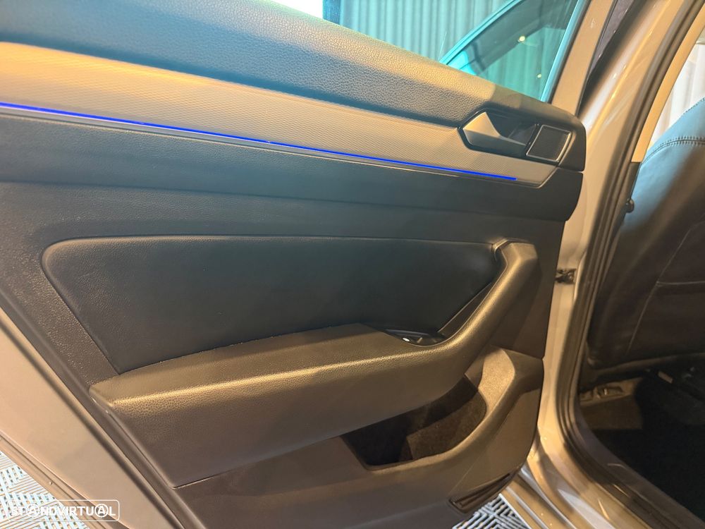 VW Passat Variant 1.4 TSI GTE Plug-in - 24