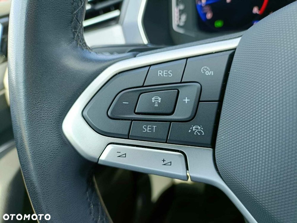 Volkswagen Passat 1.5 TSI EVO Business DSG - 17