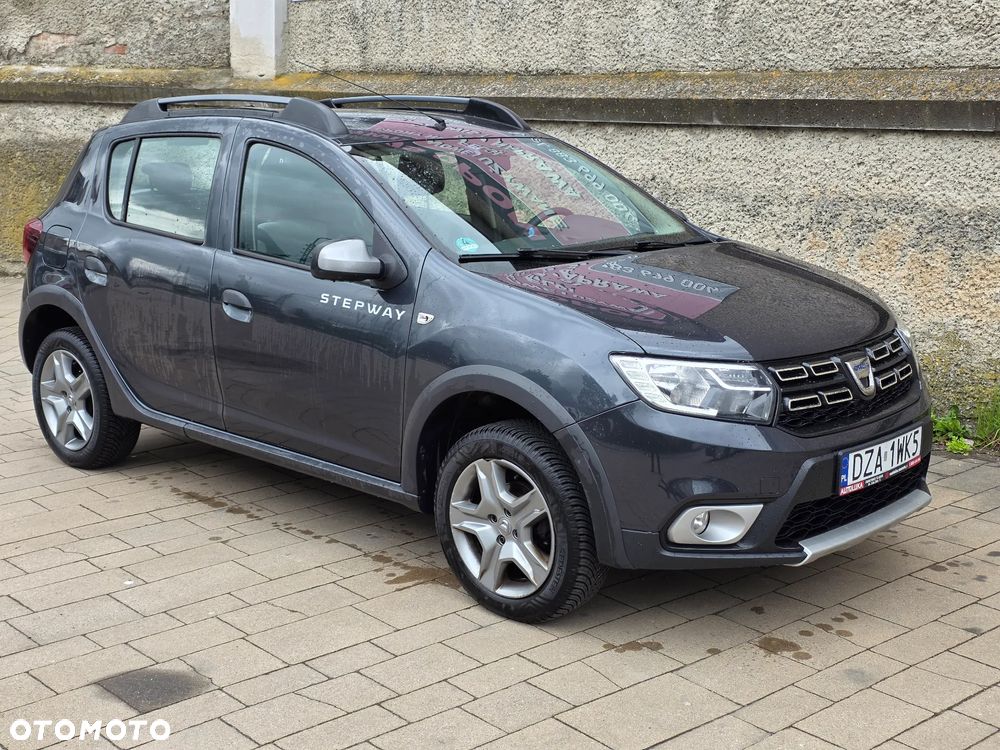 Dacia Sandero TCe 90 Laureate - 4