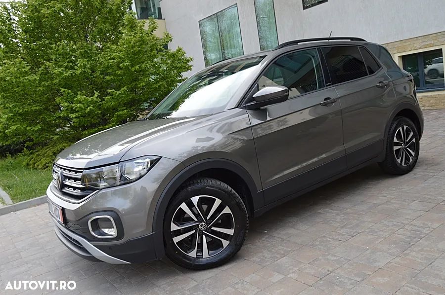 Volkswagen T-Cross 1.6 TDI DSG Life - 23