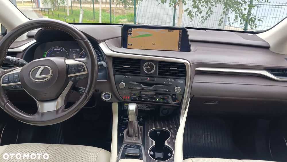 Lexus RX 450h Prestige - 24