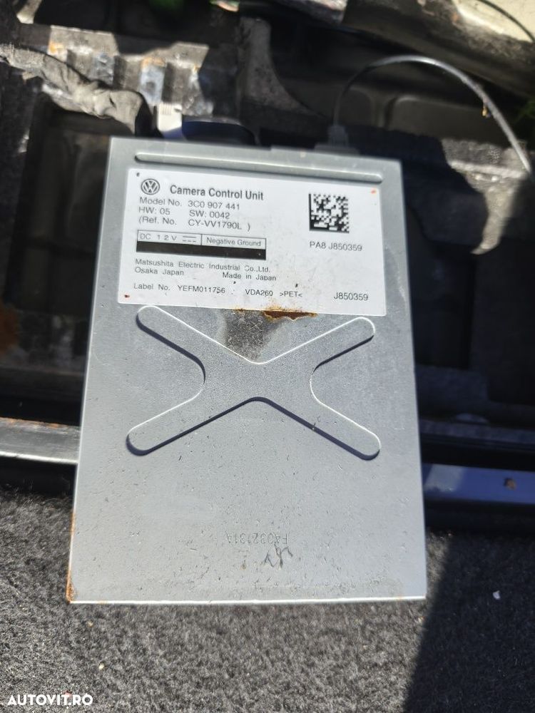 Modul calculator cameră marșarier Volkswagen Passat B6 break variant - 2
