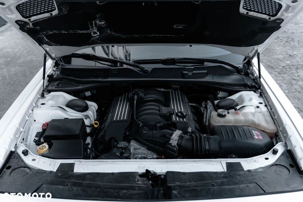 Dodge Challenger 6.4 Scat Pack - 19