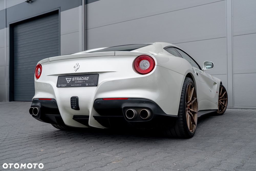 Ferrari F12berlinetta - 3