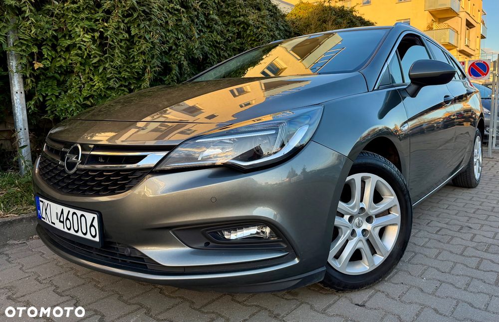 Opel Astra 1.6 D (CDTI) Automatik Innovation - 2