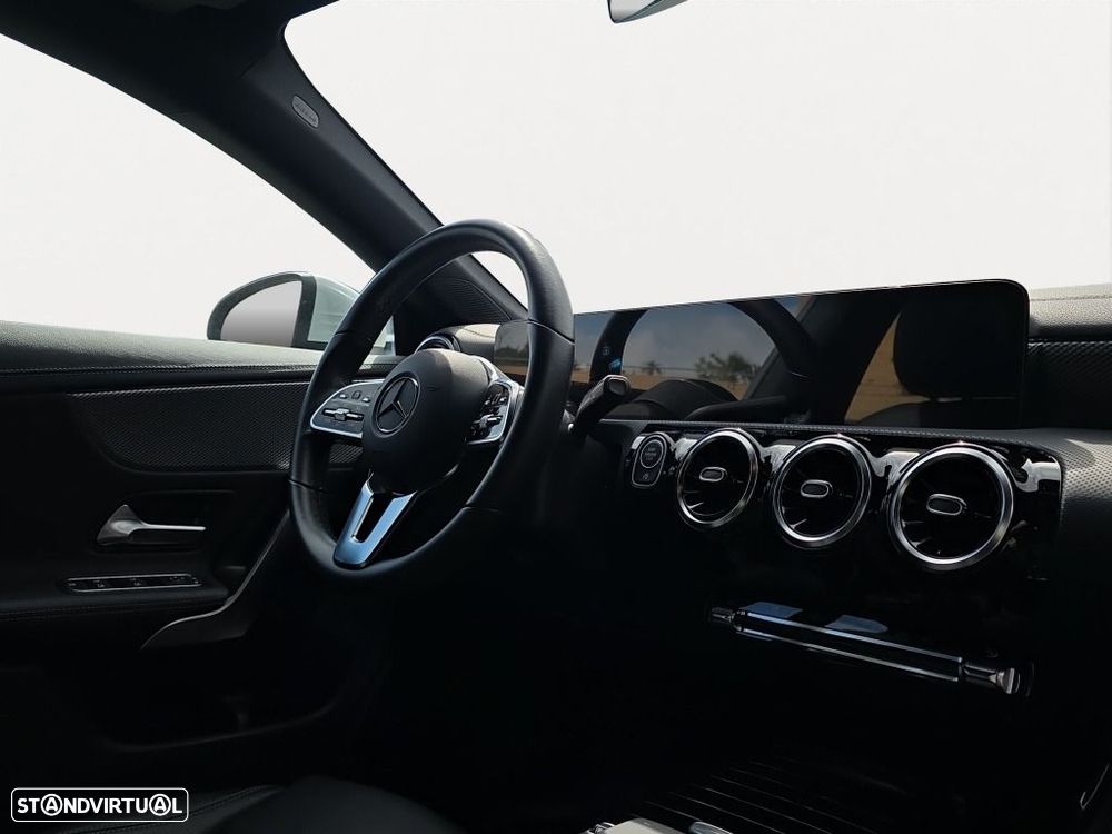 Mercedes-Benz CLA 180 - 14