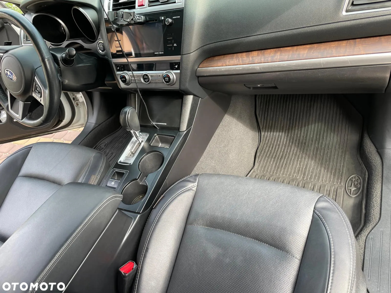 Subaru Outback - 36