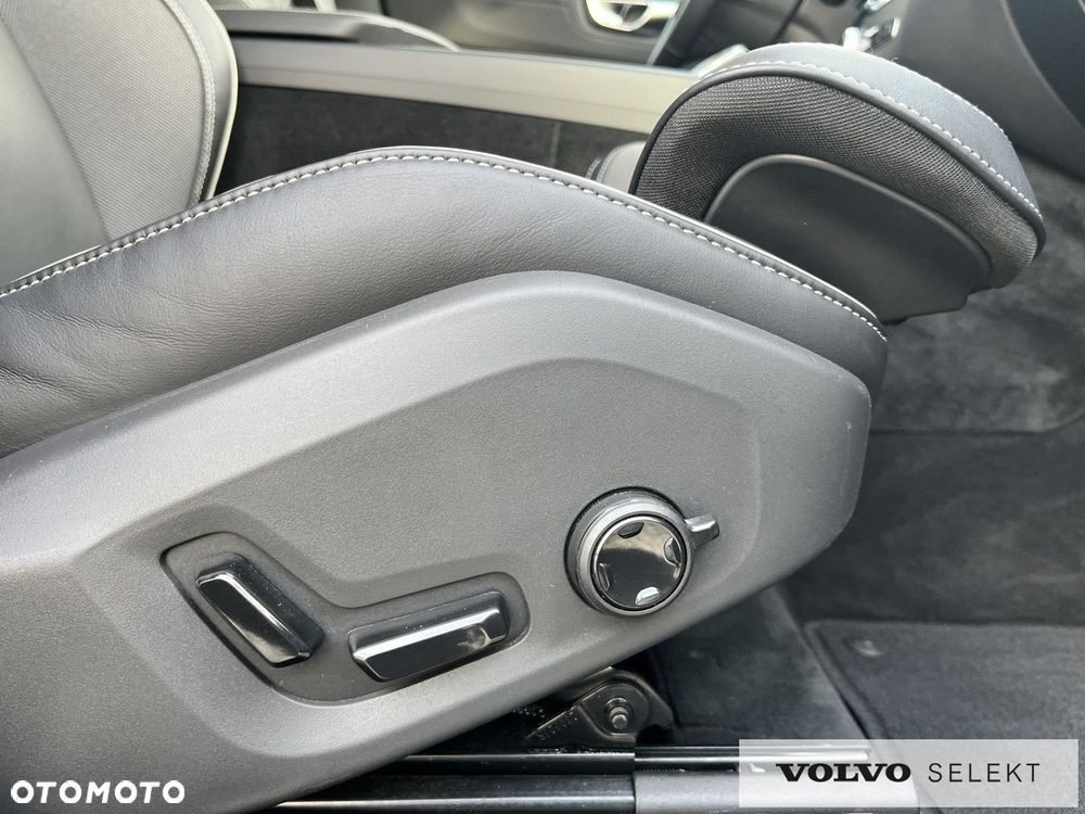 Volvo XC 60 - 33