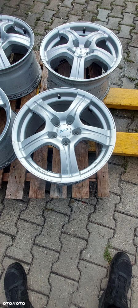 Felgi 18  cali vw t5 vw t6 - 3