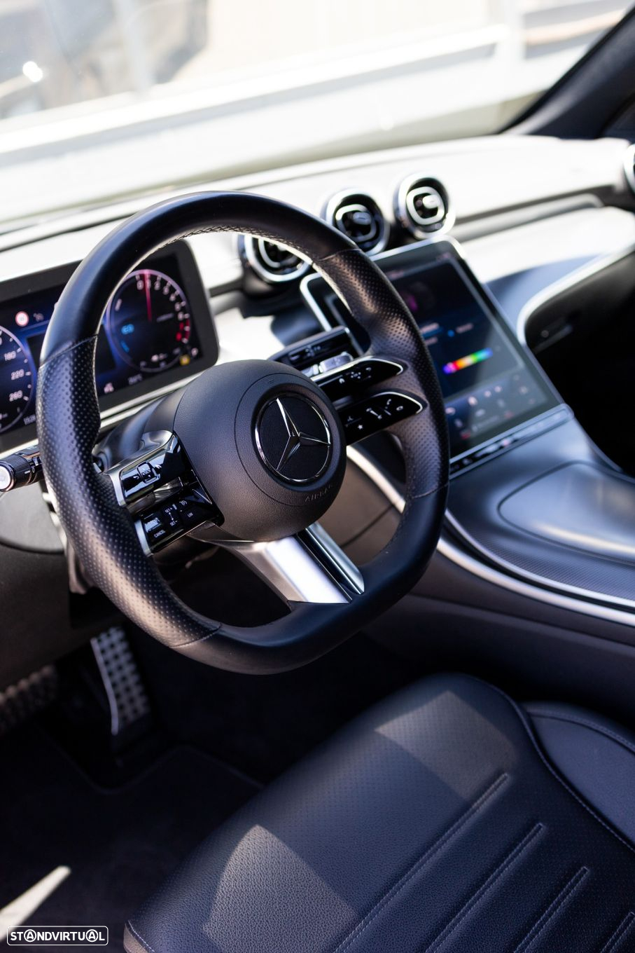 Mercedes-Benz C 300 e AMG Line - 32