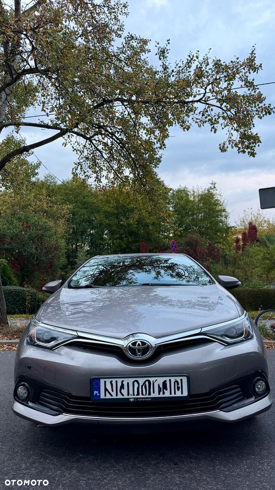 Toyota Auris 1.6 Comfort - 2