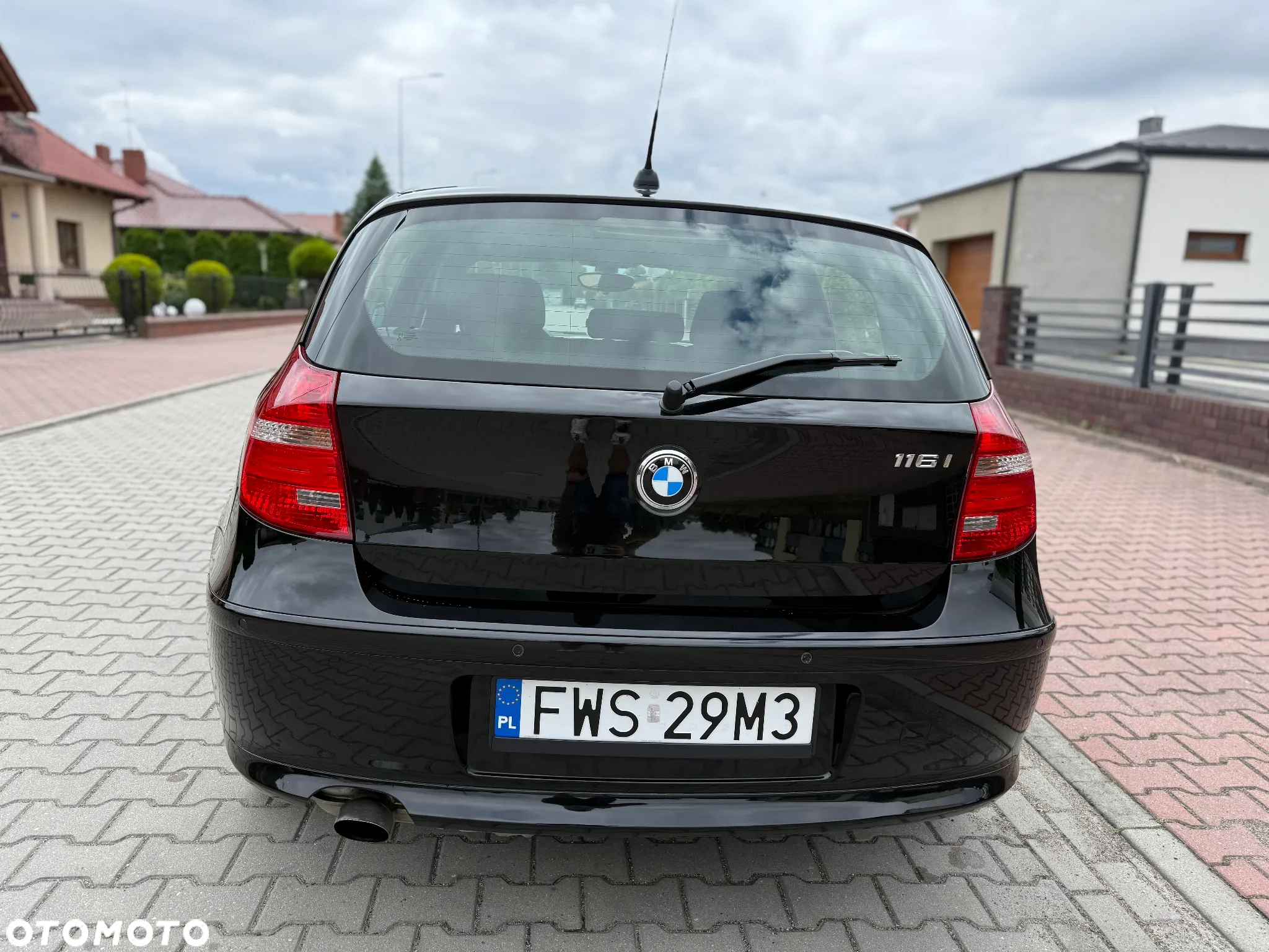 BMW Seria 1 116i - 23