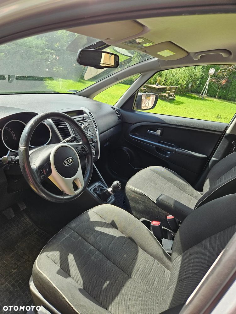 Kia Venga 1.6 M - 5