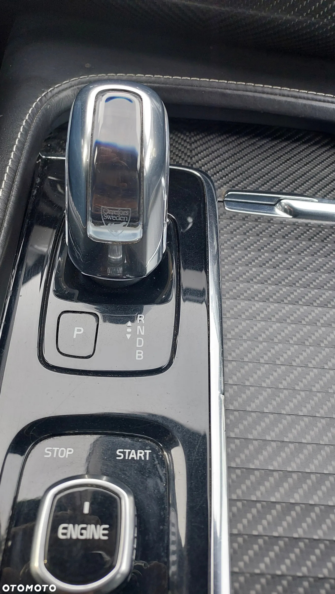 Volvo XC 90 T8 AWD Plug-In Hybrid R-Design 7os - 13