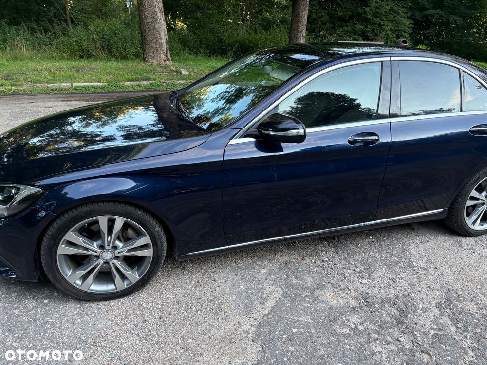 Mercedes-Benz Klasa C 300 7G-TRONIC - 12